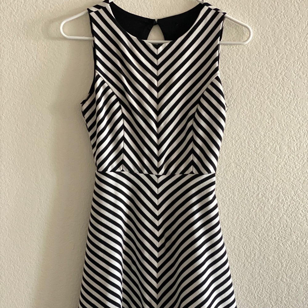 Mini dress A shape stripes very flattering